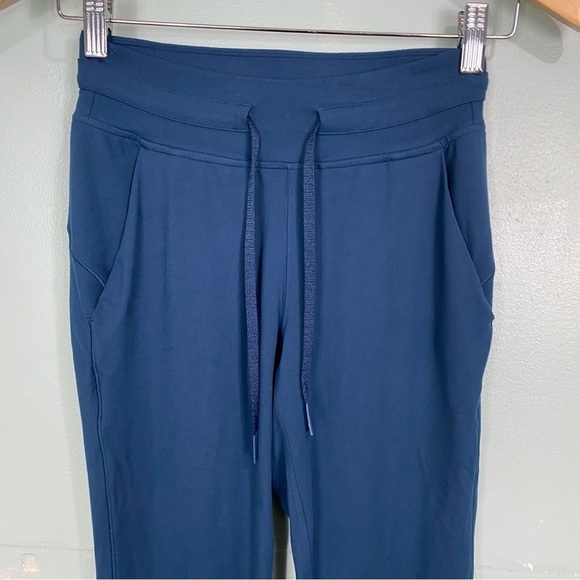 Lululemon Ready To Lulu Jogger Pant 29” Sz 2 Cyan Blue W5BXOS‎ - Picture 2 of 6